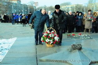 Торжественный митинг, посвященный Дню неизвестного солдата