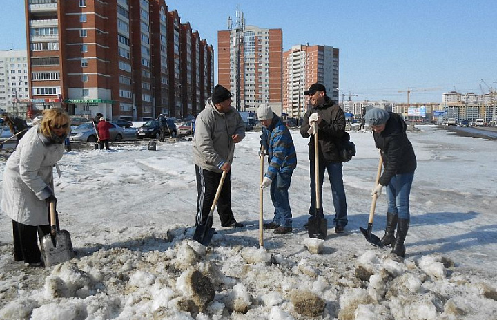 Участие Детской музыкальной школы №7 г. Пензы в традиционном весеннем субботнике.