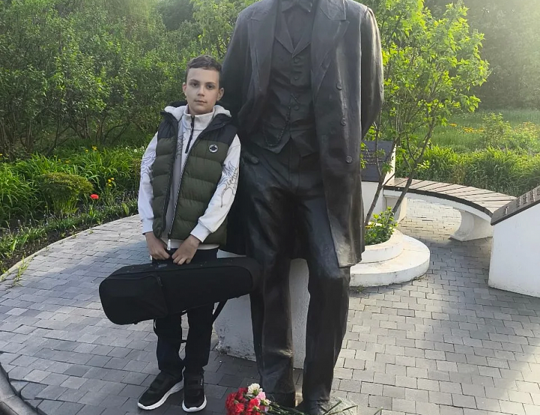 СИРЕНЕВЫЙ ВЕЧЕР В ИВАНОВКЕ