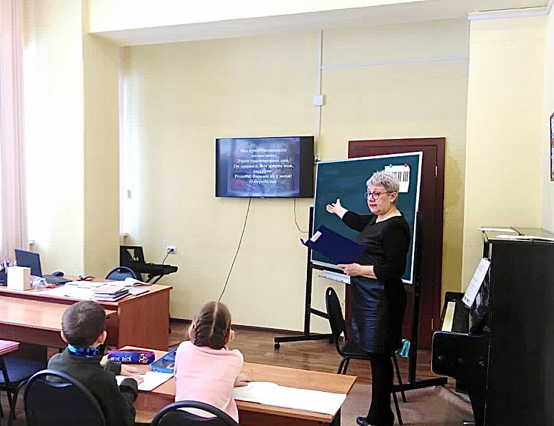 УРОК ПАМЯТИ "БЛОКАДНЫЙ ХЛЕБ"